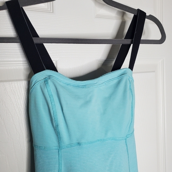 Lululemon Run Catch Me Blue Striped Racerback Luxtreme Tank Top - Picture 6 of 11